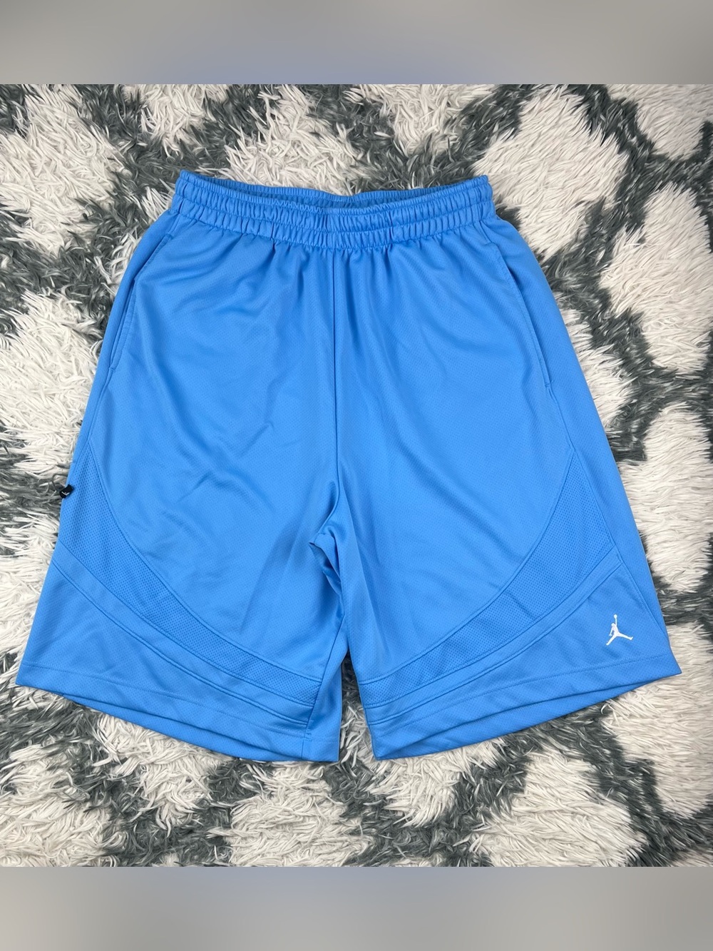 Jordan Men’s UNC Blue Y2K Basketball Athlete Shorts Size XL